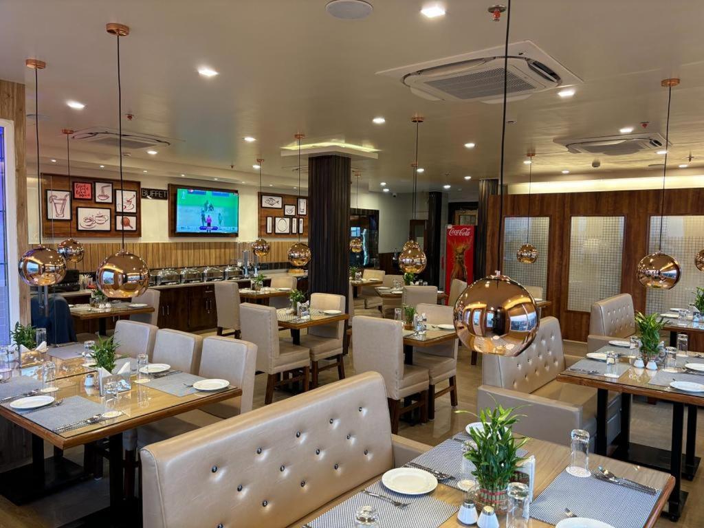 Hotel Golden Orbit Asansol Luaran gambar
