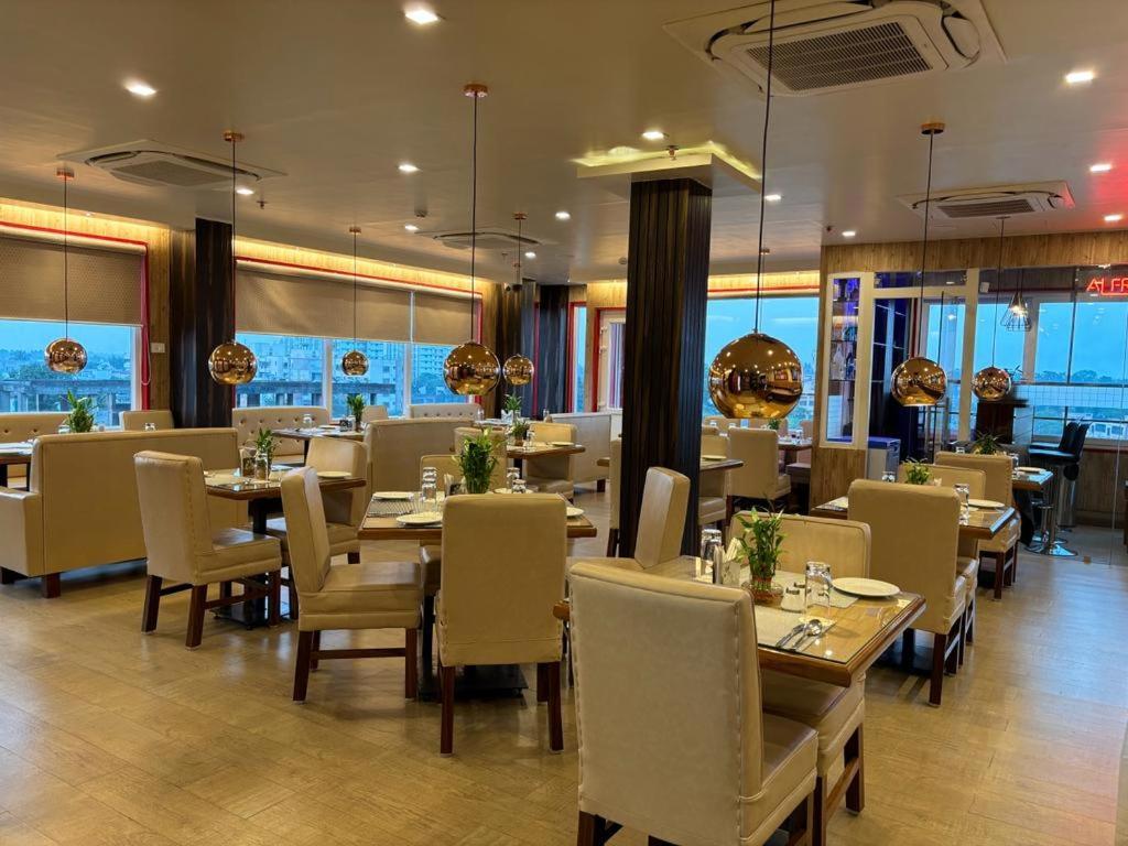Hotel Golden Orbit Asansol Luaran gambar